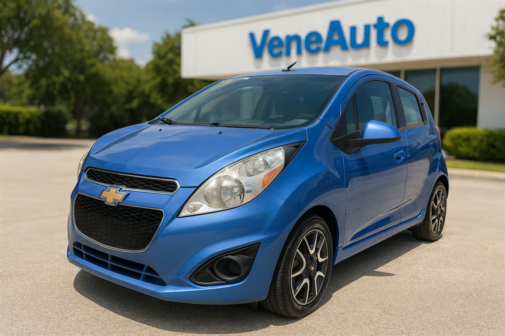 2013 Chevrolet Spark 2LT's photo