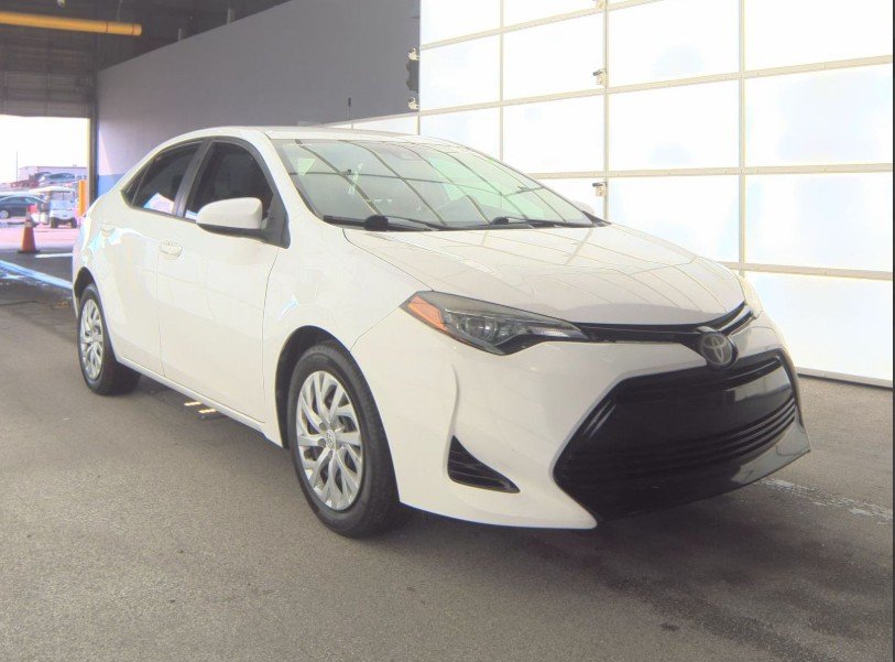 2018 Toyota Corolla LE's photo