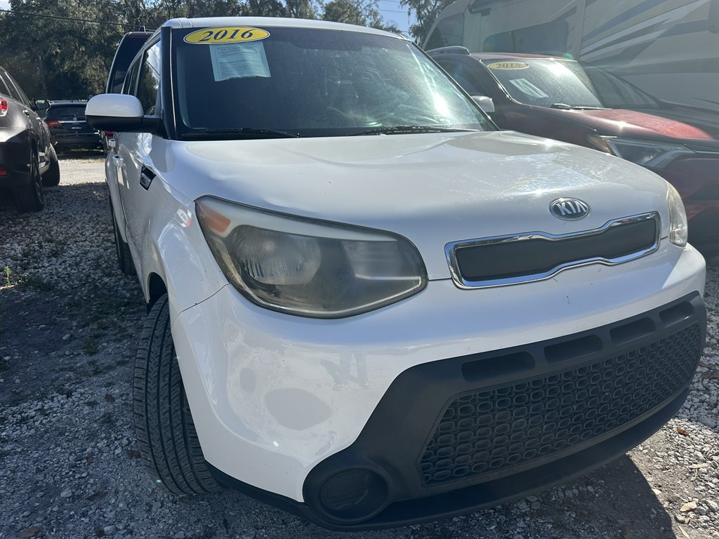 2016 Kia Soul Base's photo