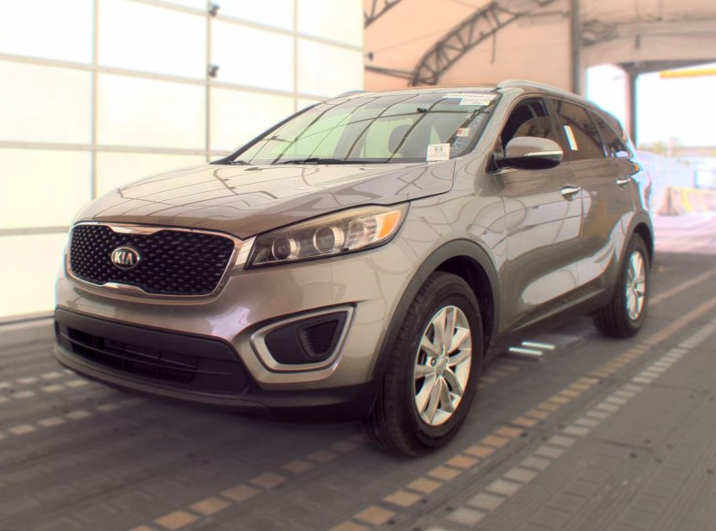 2017 Kia Sorento LX AT's photo