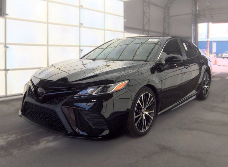 2019 Toyota Camry 2.5 Auto SE's photo